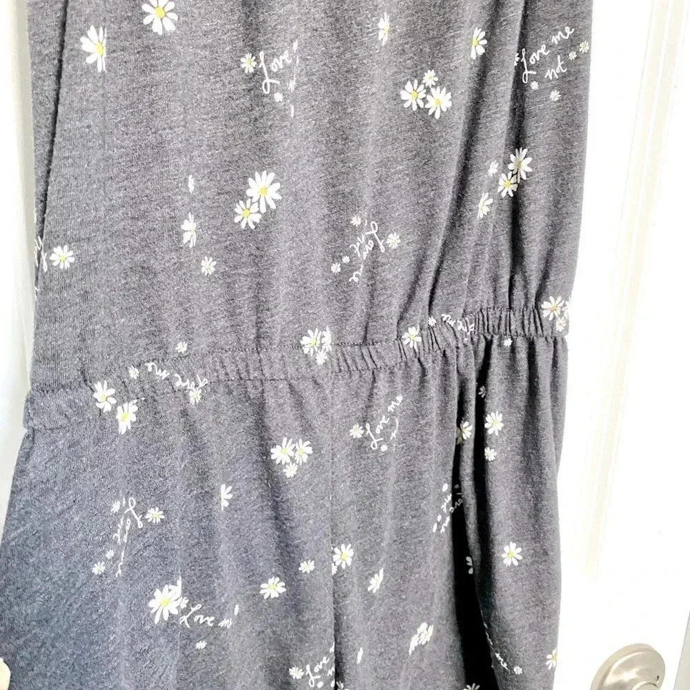 Old Navy Girl’s Size 12 Charcoal Gray Daisy Romper